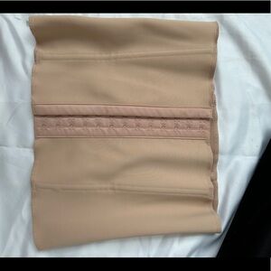 Skims Waist Trainer